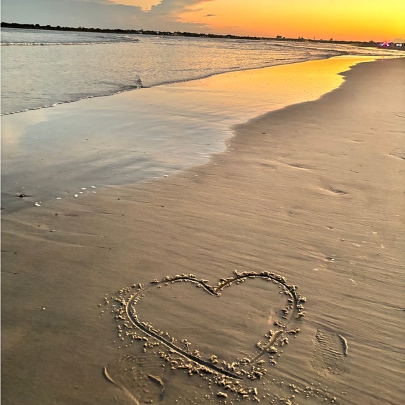 Meet your Posher, Tamilla - Picture 1 of 1